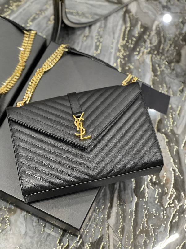 Amelia - YSL Bag - 1880