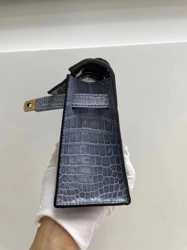 Amelia - HMS Bags - 1533
