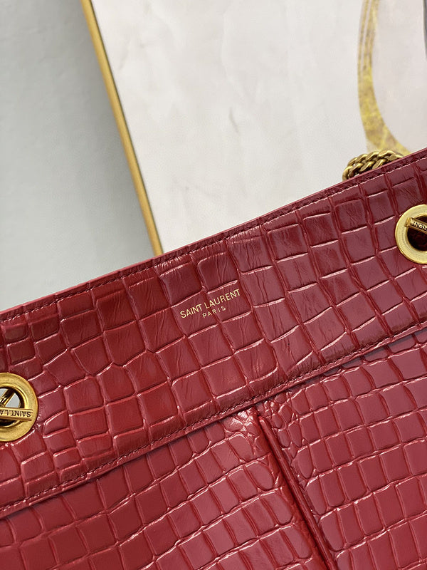 Amelia - YSL Bag - 2135
