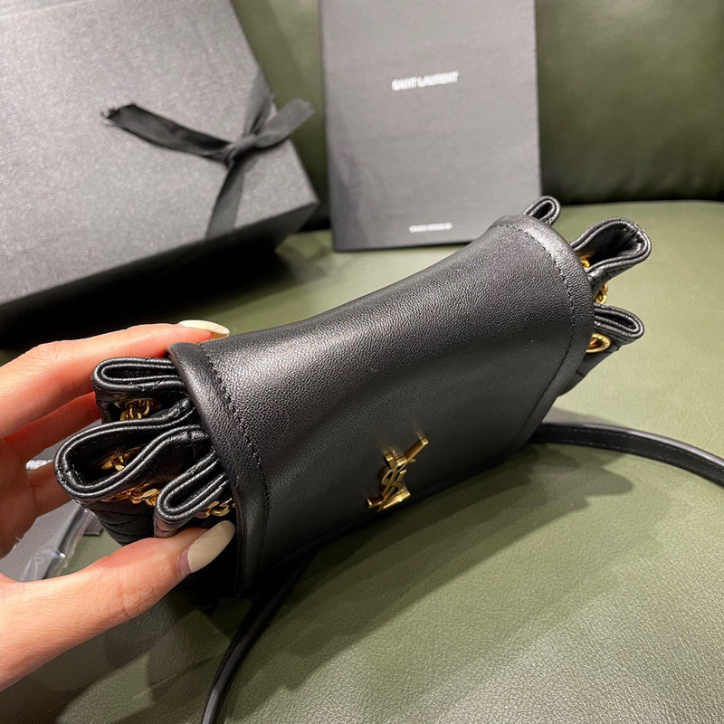 Amelia - YSL Bag - 3759