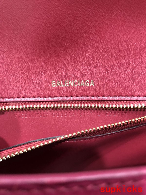 Amelia- BG Hourglass Bags - 123