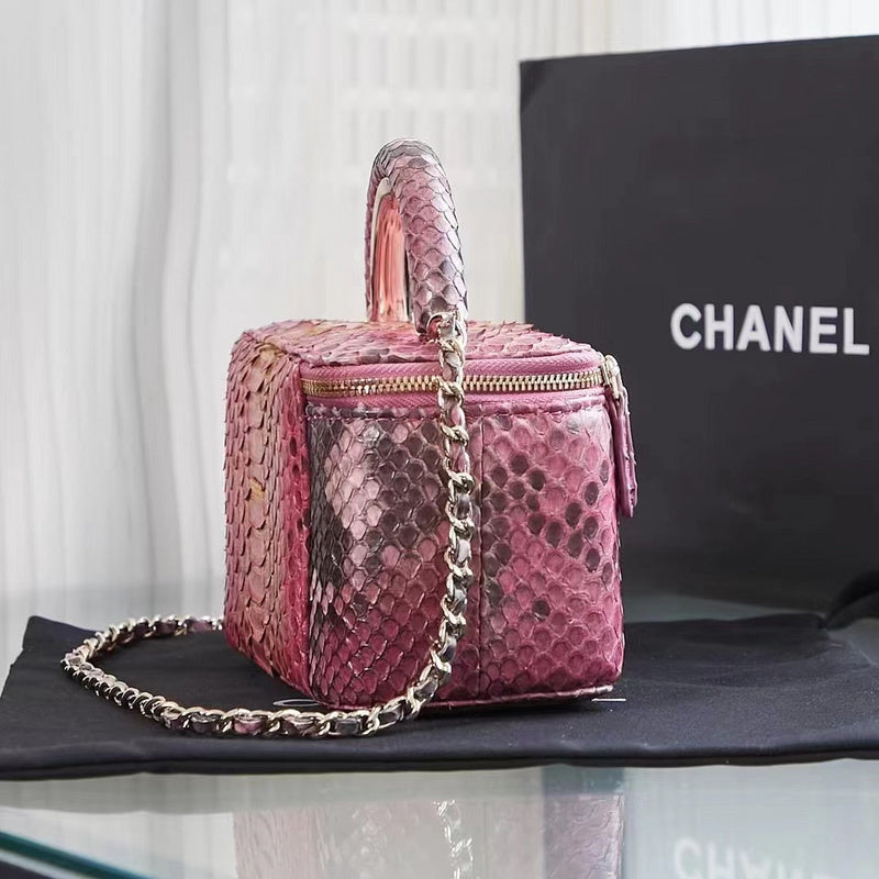 Wellow Bags - Chanel - Bags  - 178