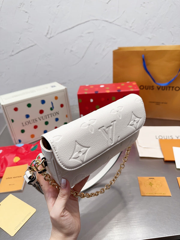 Amelia - LV Bags - 14397