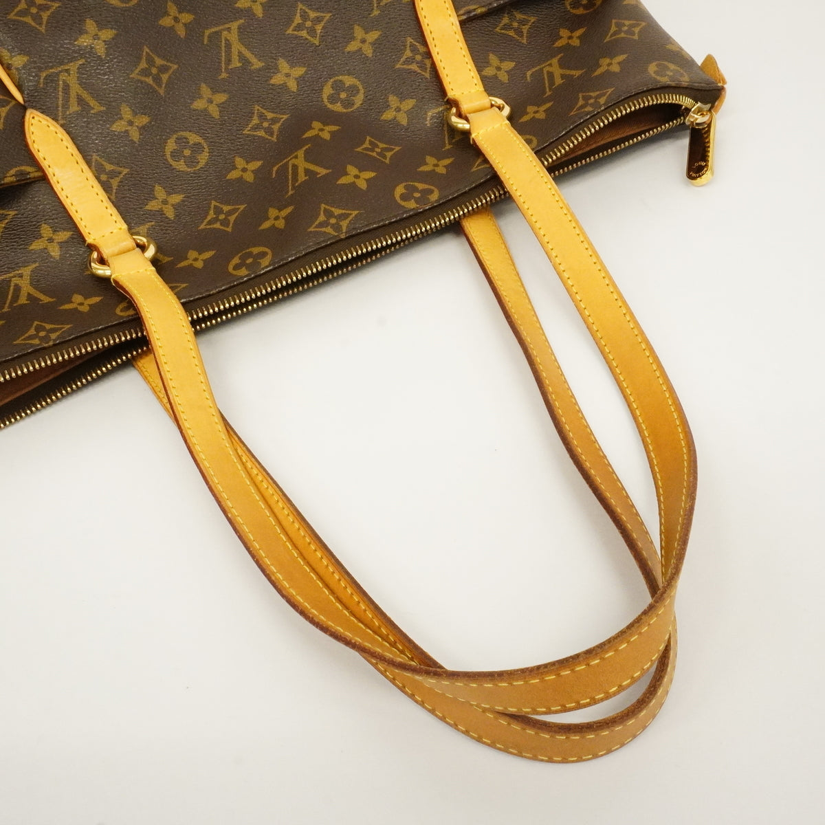 Louis Vuitton Tote Bag Monogram Totally MM