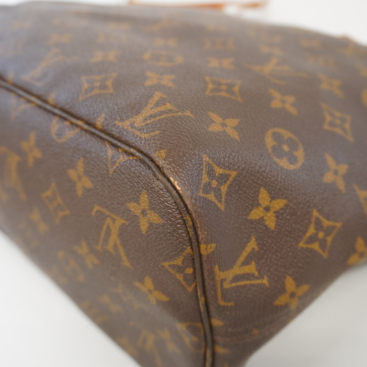 Louis Vuitton Tote Bag Monogram Neverfull MM