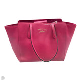 Handbag Luxury Designer By Gucci, Size: Medium