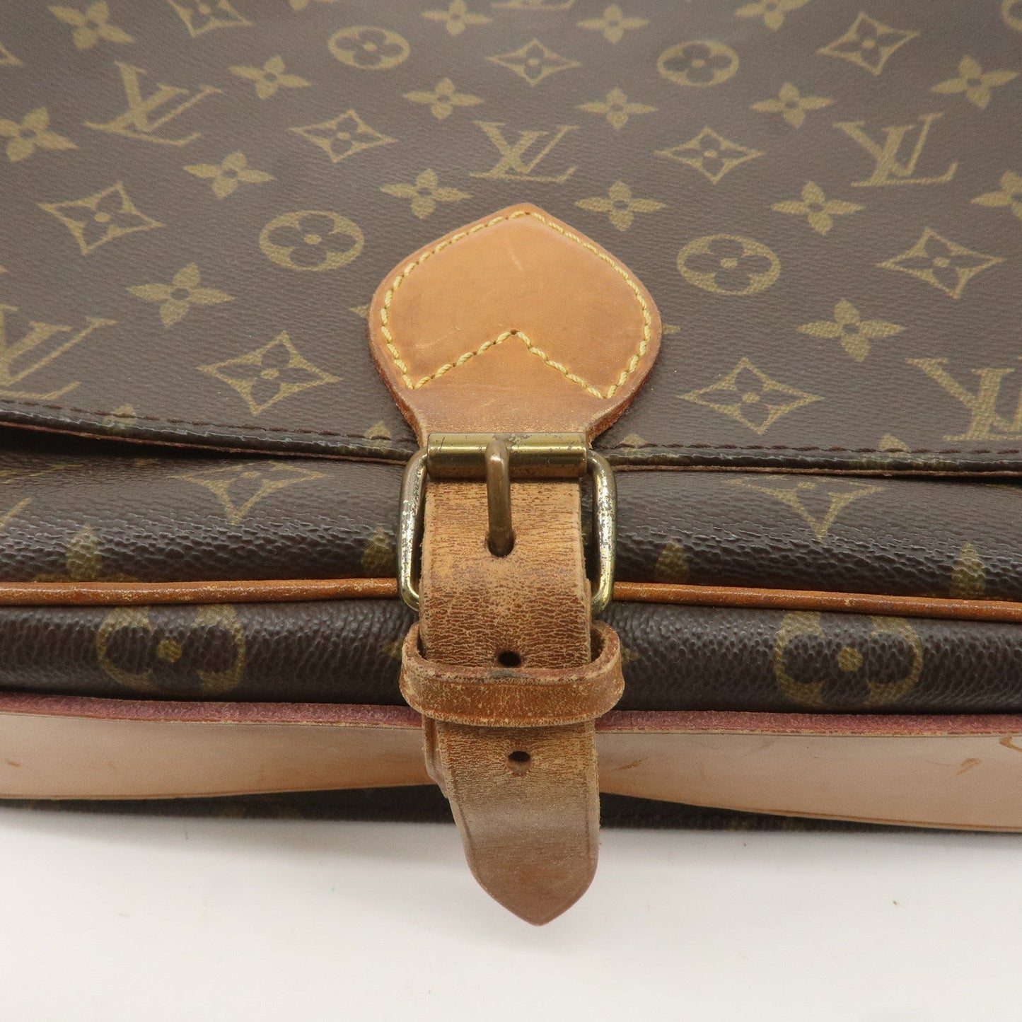 Louis Vuitton Monogram Cartouchiere 26 Shoulder Bag M51252