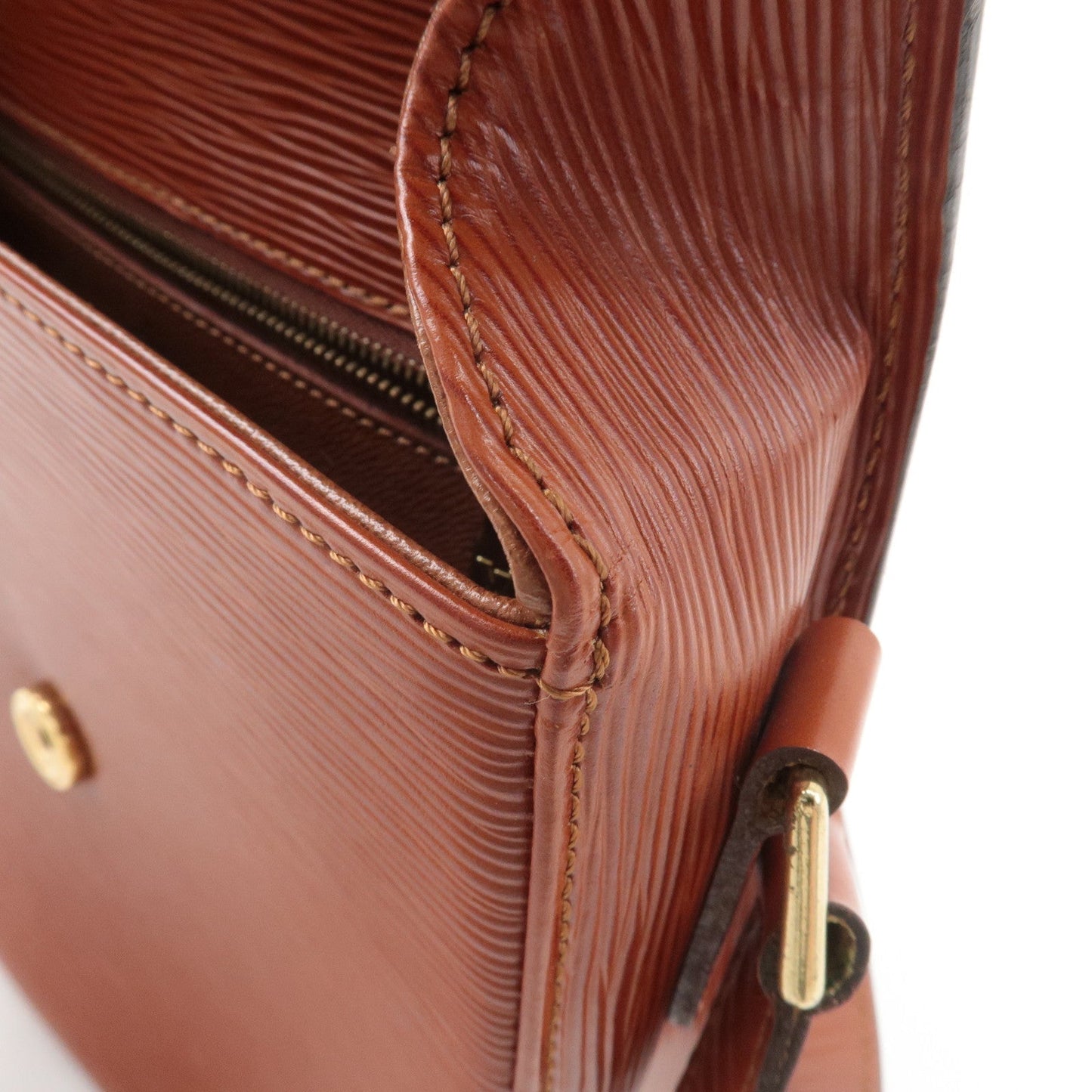 Louis Vuitton Epi Saint Cloud Shoulder Bag Kenya Brown M52193