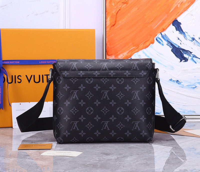 Fan Fashion Lu-Vi bags - 17116
