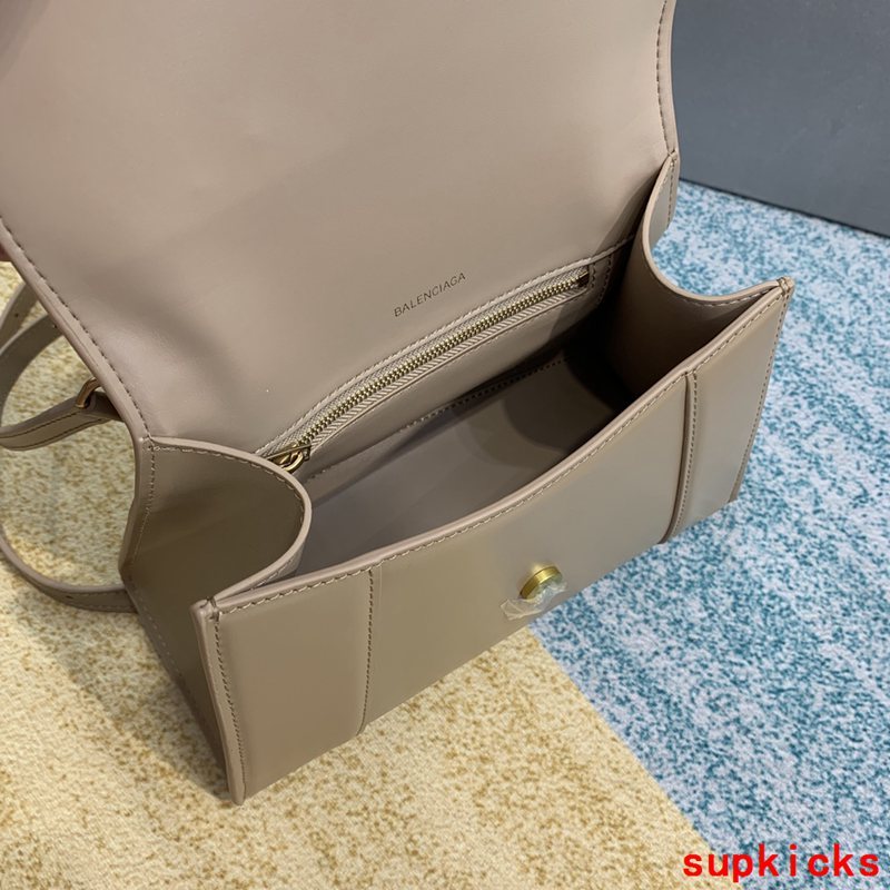 Amelia- BG Hourglass Bags - 158