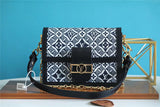 Fan Fashion Lu-Vi bags - 8111