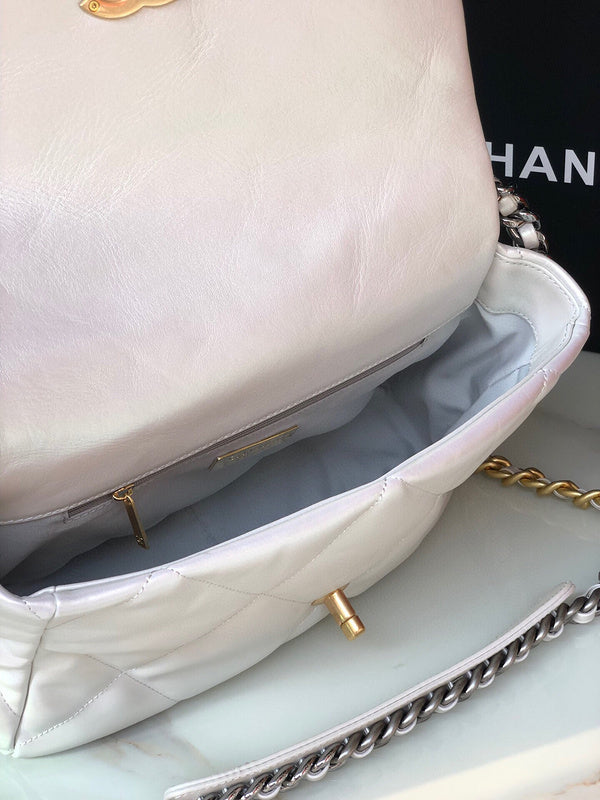 Wellow Bags - Chanel - Bags  - 521