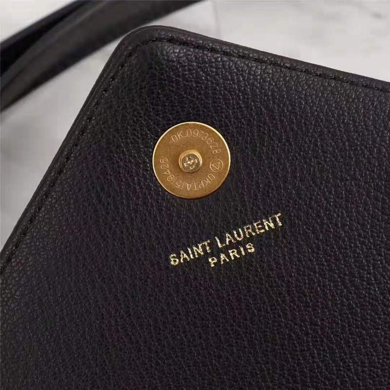 Amelia - YSL Bag - 2823
