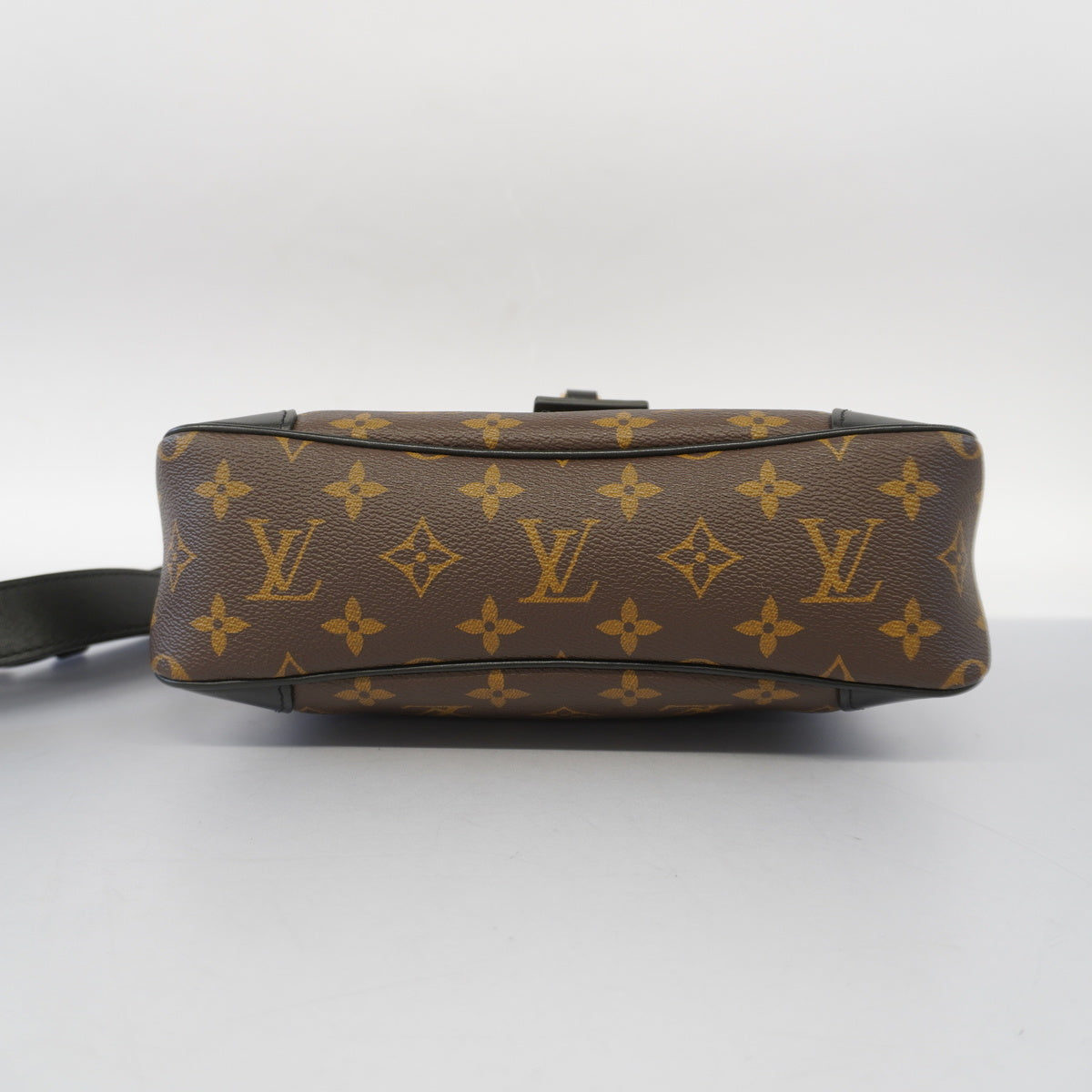 Louis Vuitton Shoulder Bag Monogram Odeon NMPM Noir