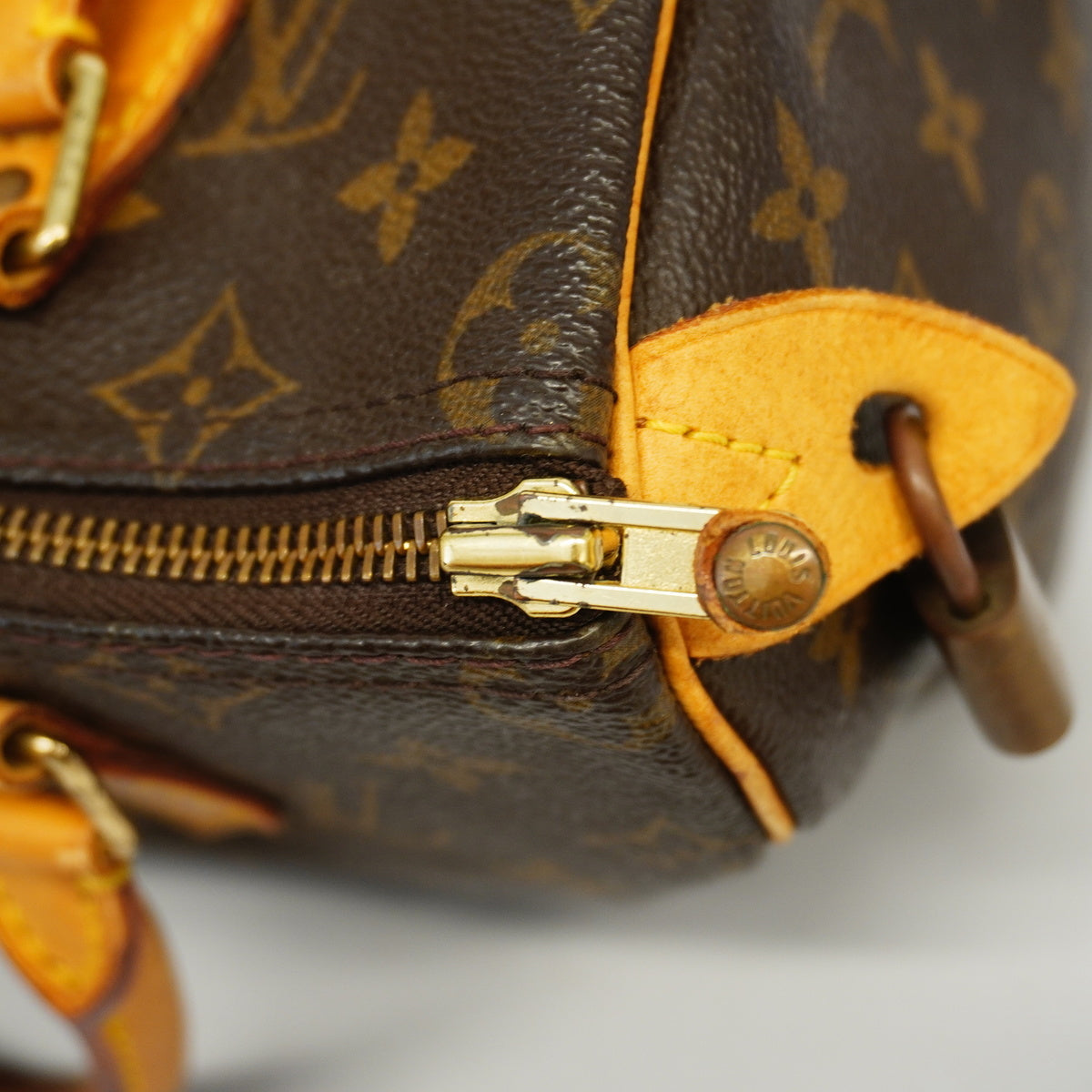 Louis Vuitton Handbag Monogram Speedy 25