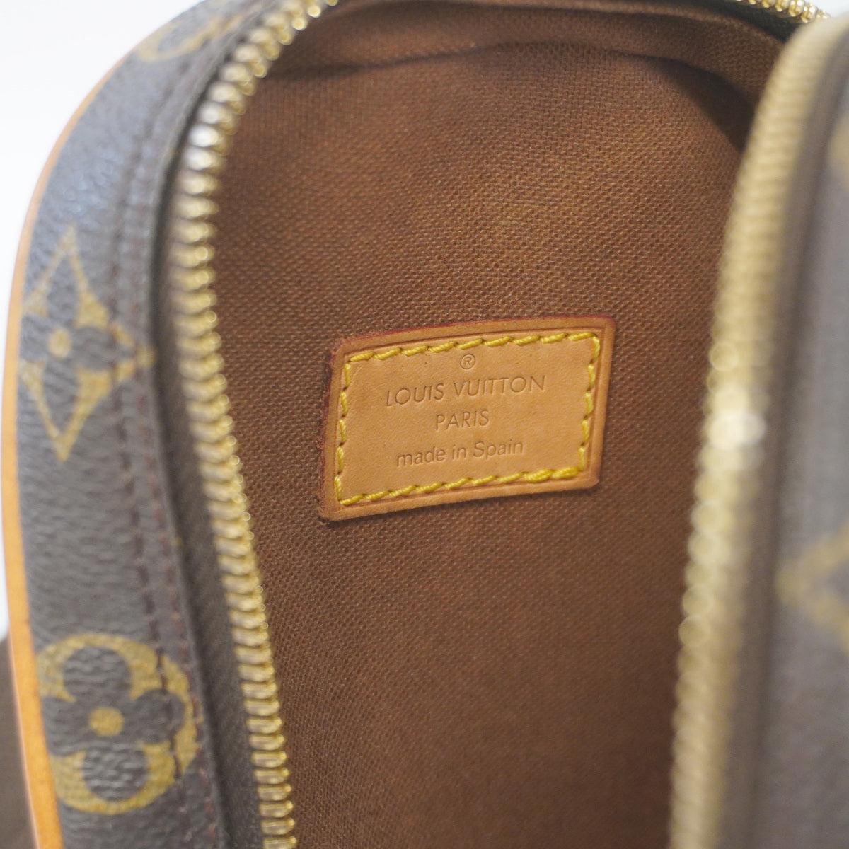 Louis Vuitton Body Bag Monogram Pochette Ganju