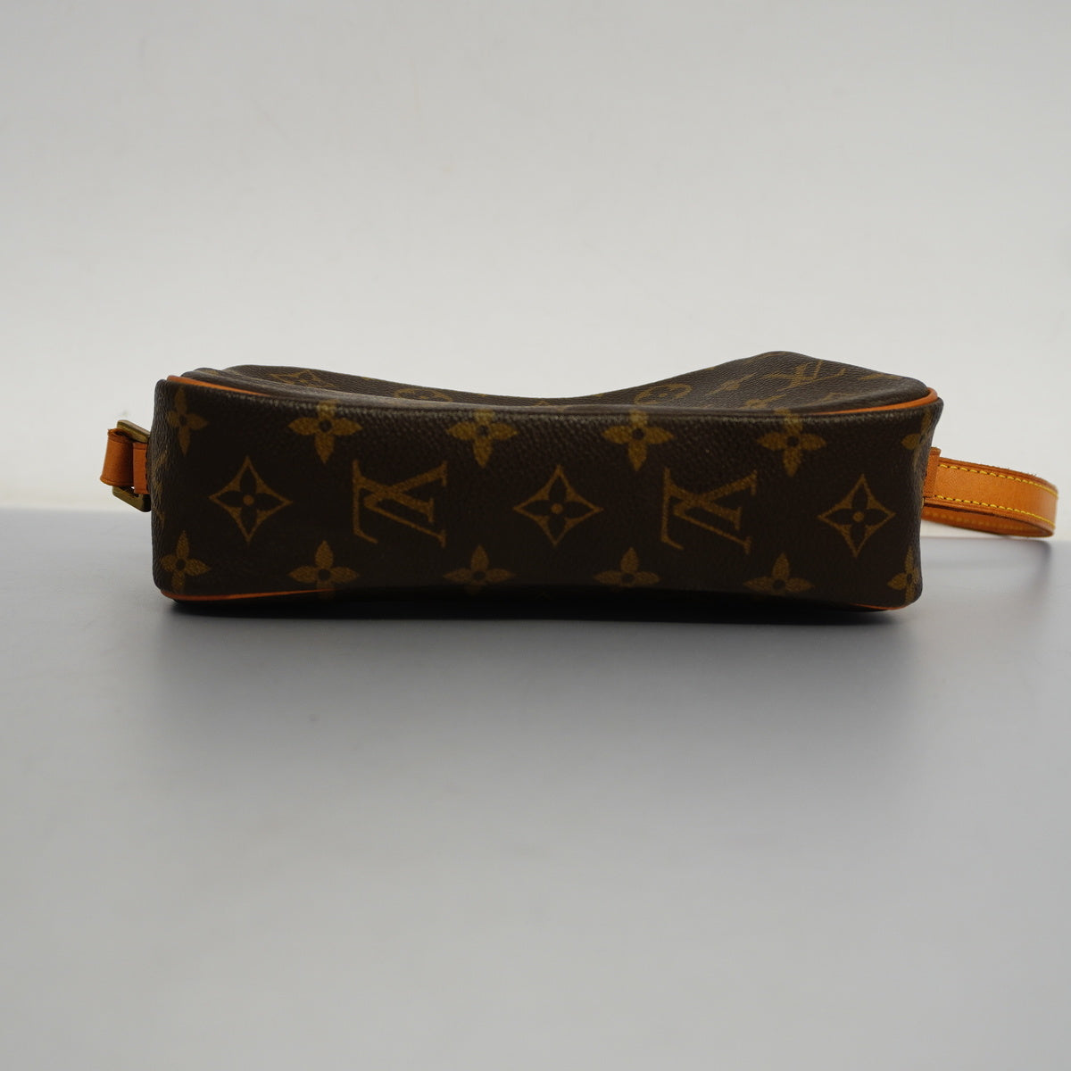 Louis Vuitton Shoulder Bag Monogram Pochette Cite