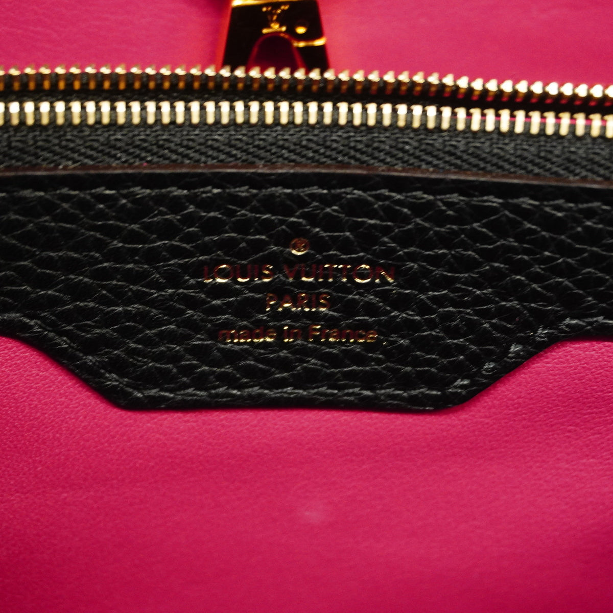 Louis Vuitton Handbag Taurillon Capucines MM Black
