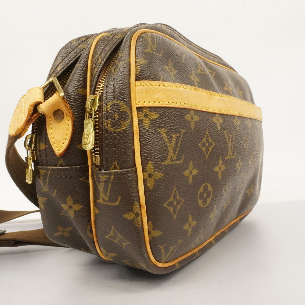 Louis Vuitton Shoulder Bag Monogram Reporter PM