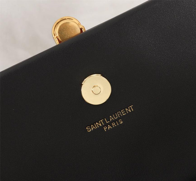 Amelia - YSL Bag - 2624