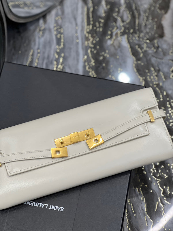 Amelia - YSL Bag - 3789