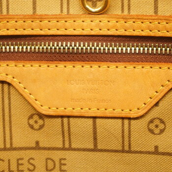 Louis Vuitton Monogram Neverfull MM Tote Bag