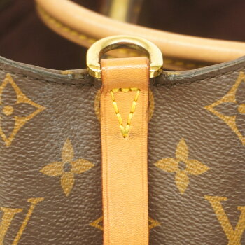 Louis Vuitton Monogram Montaigne BB Shoulder Bag