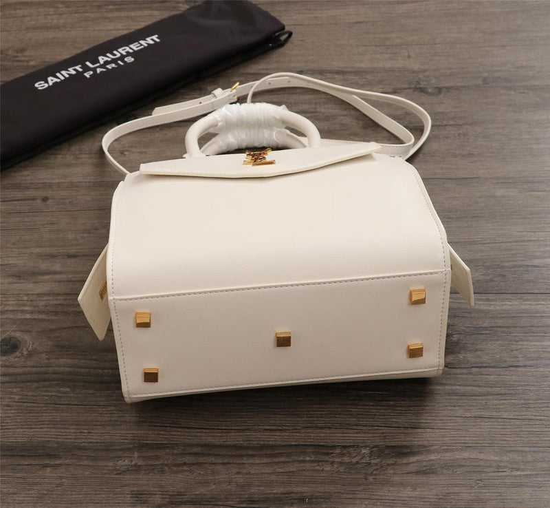 Amelia - YSL Bag - 2935