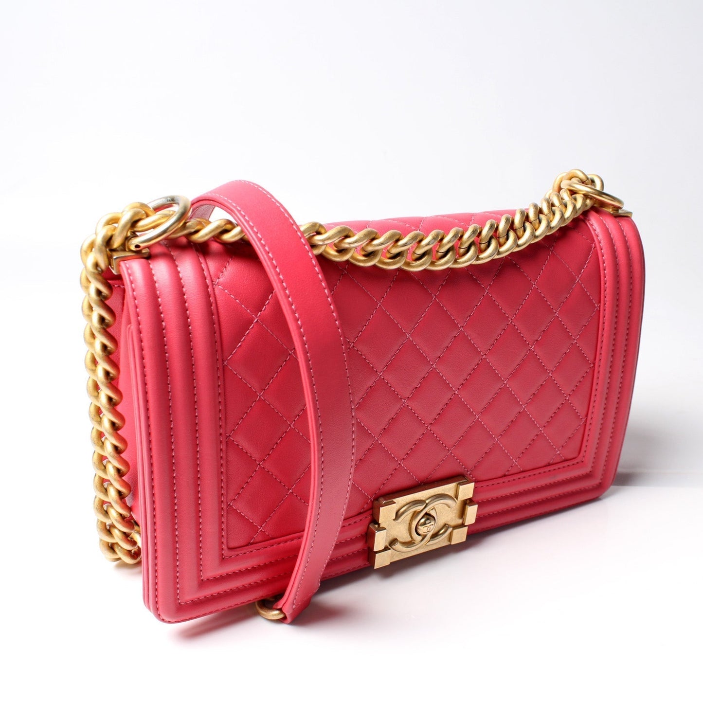 Chanel oy Flap Medium New Lambskin 29M