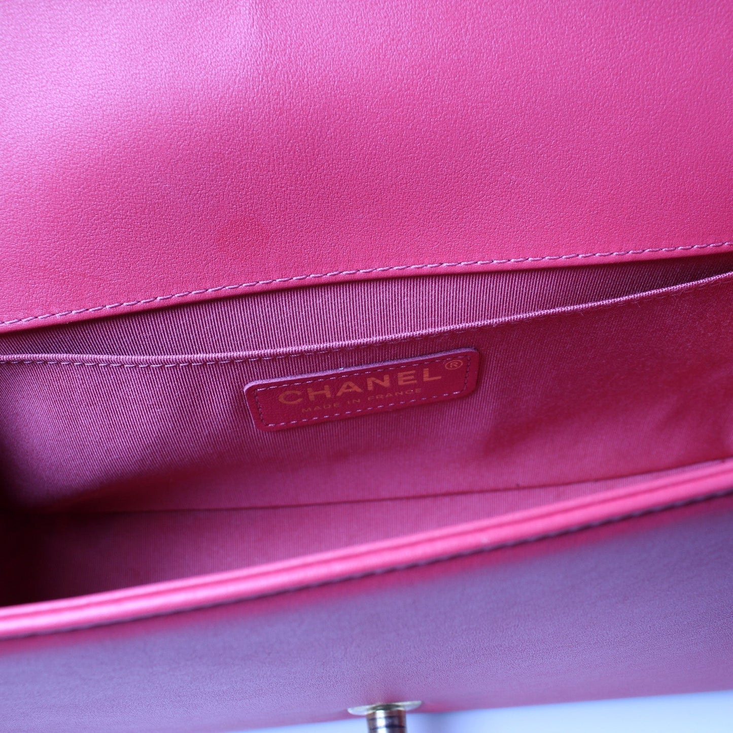 Chanel oy Flap Medium New Lambskin 29M