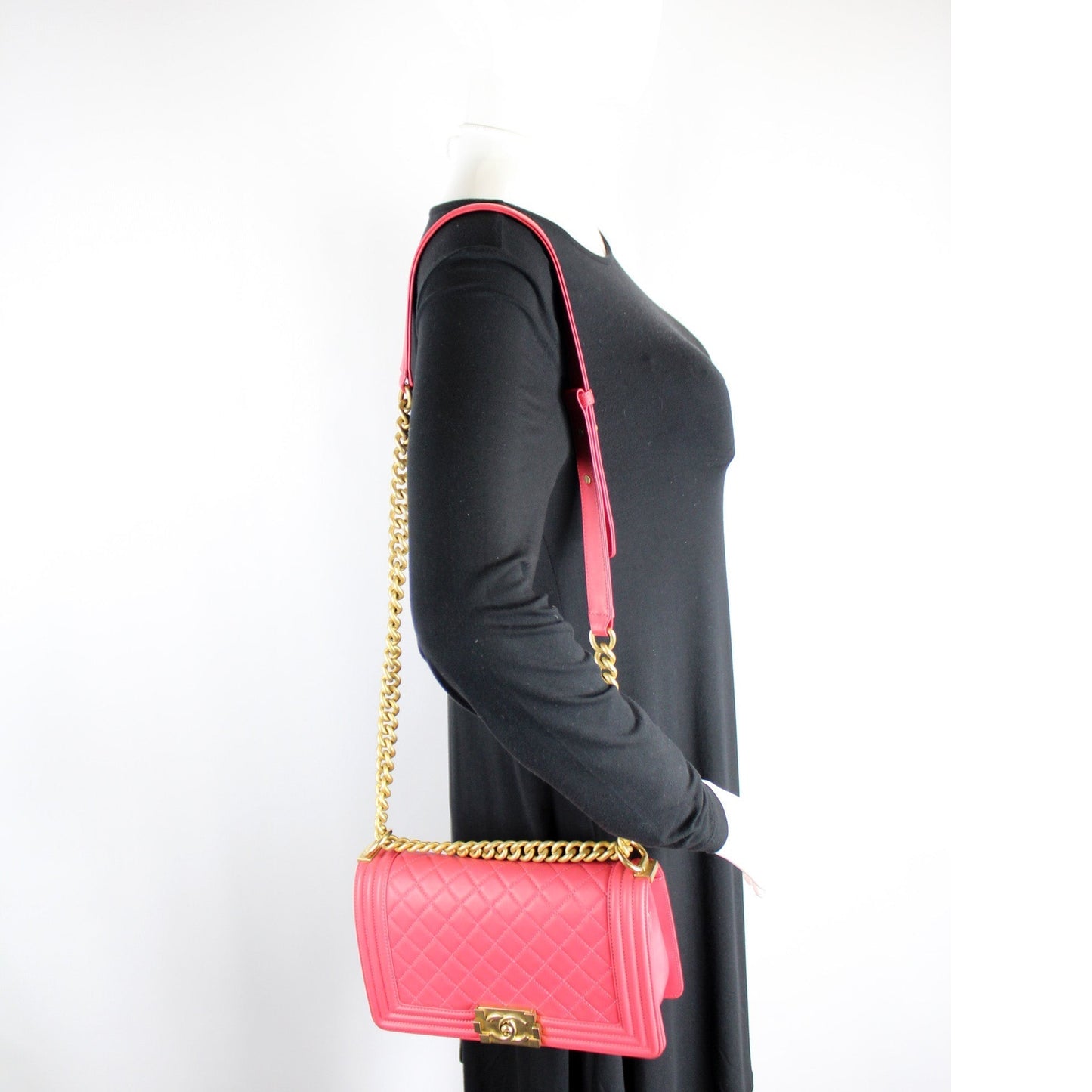 Chanel oy Flap Medium New Lambskin 29M