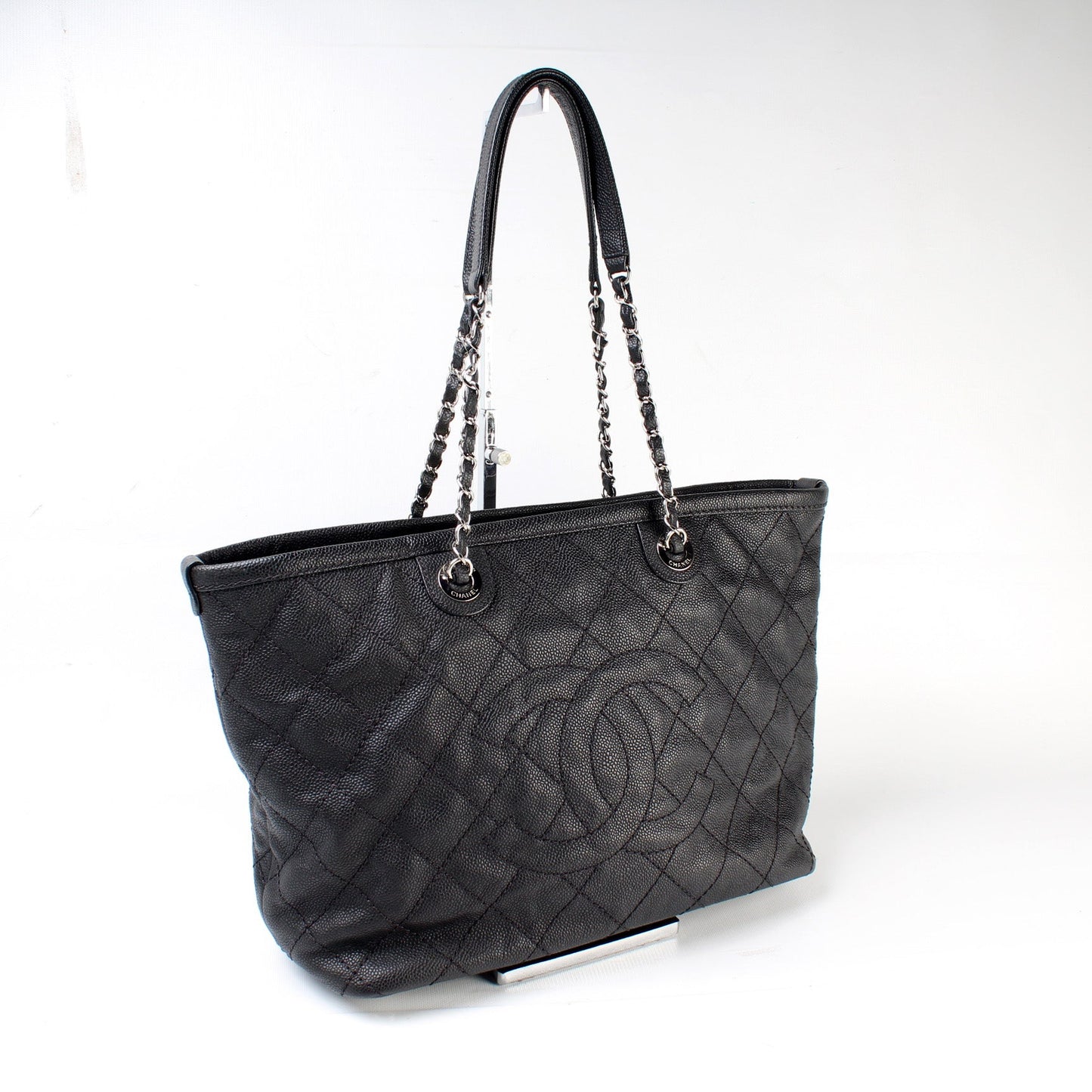 Chanel Chain Tote Caviar 20M Bag