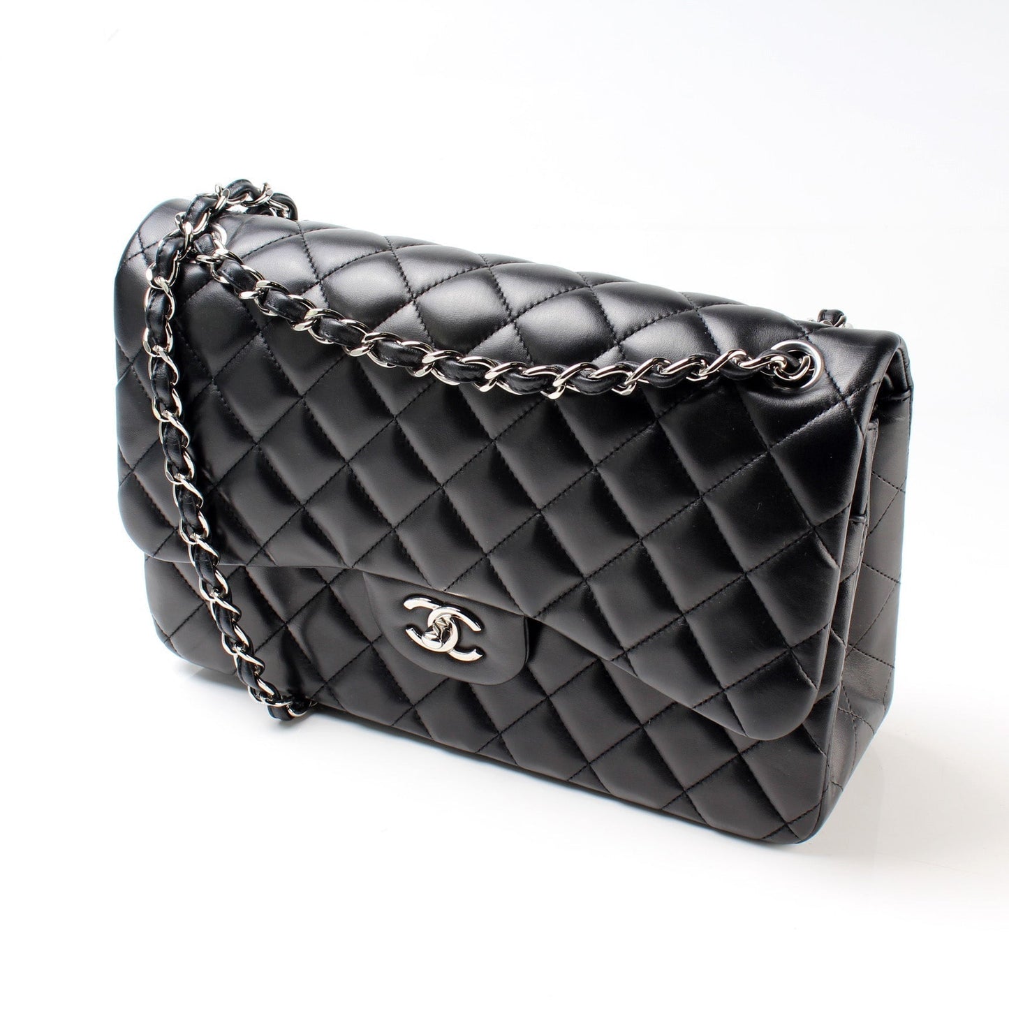 Chanel Classic Flap Jumbo Lambskin 22M Bag