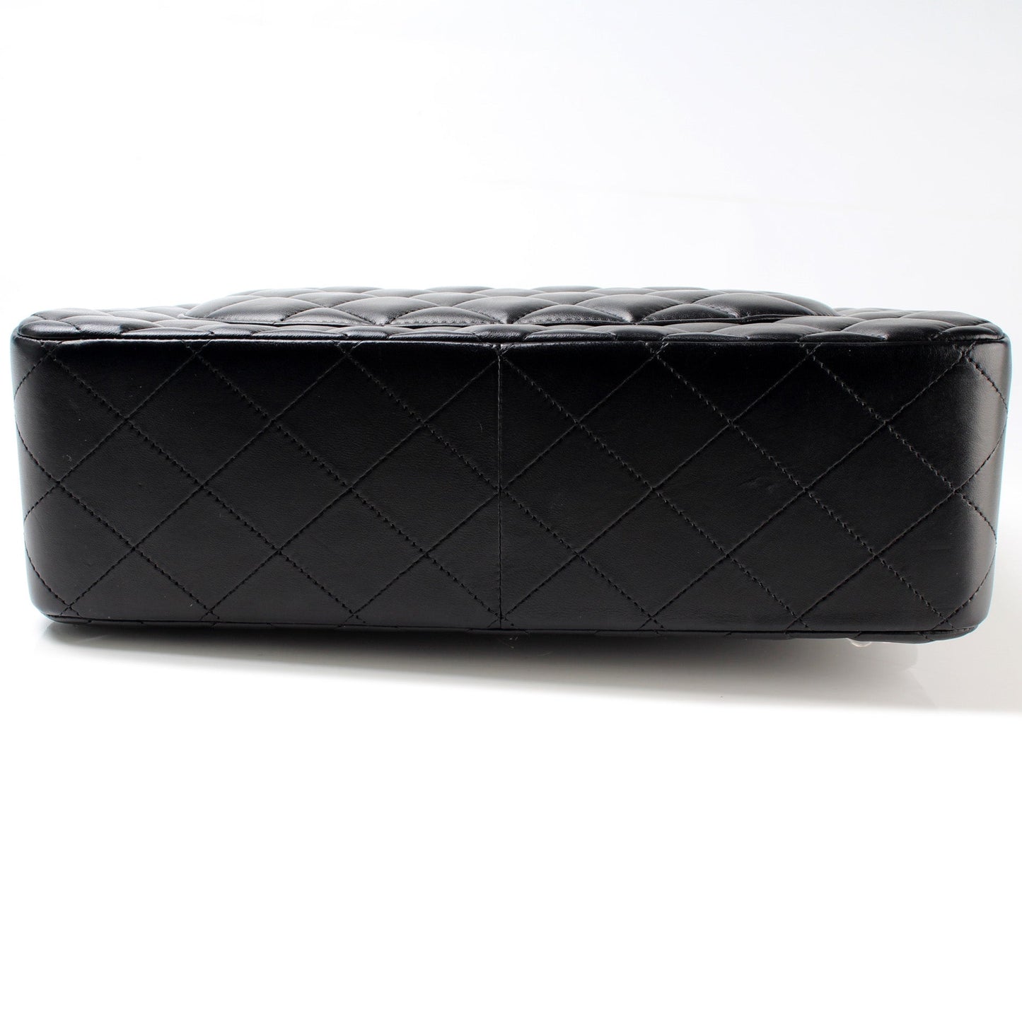 Chanel Classic Flap Jumbo Lambskin 22M Bag