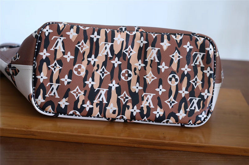 Fan Fashion Lu-Vi bags - 8090