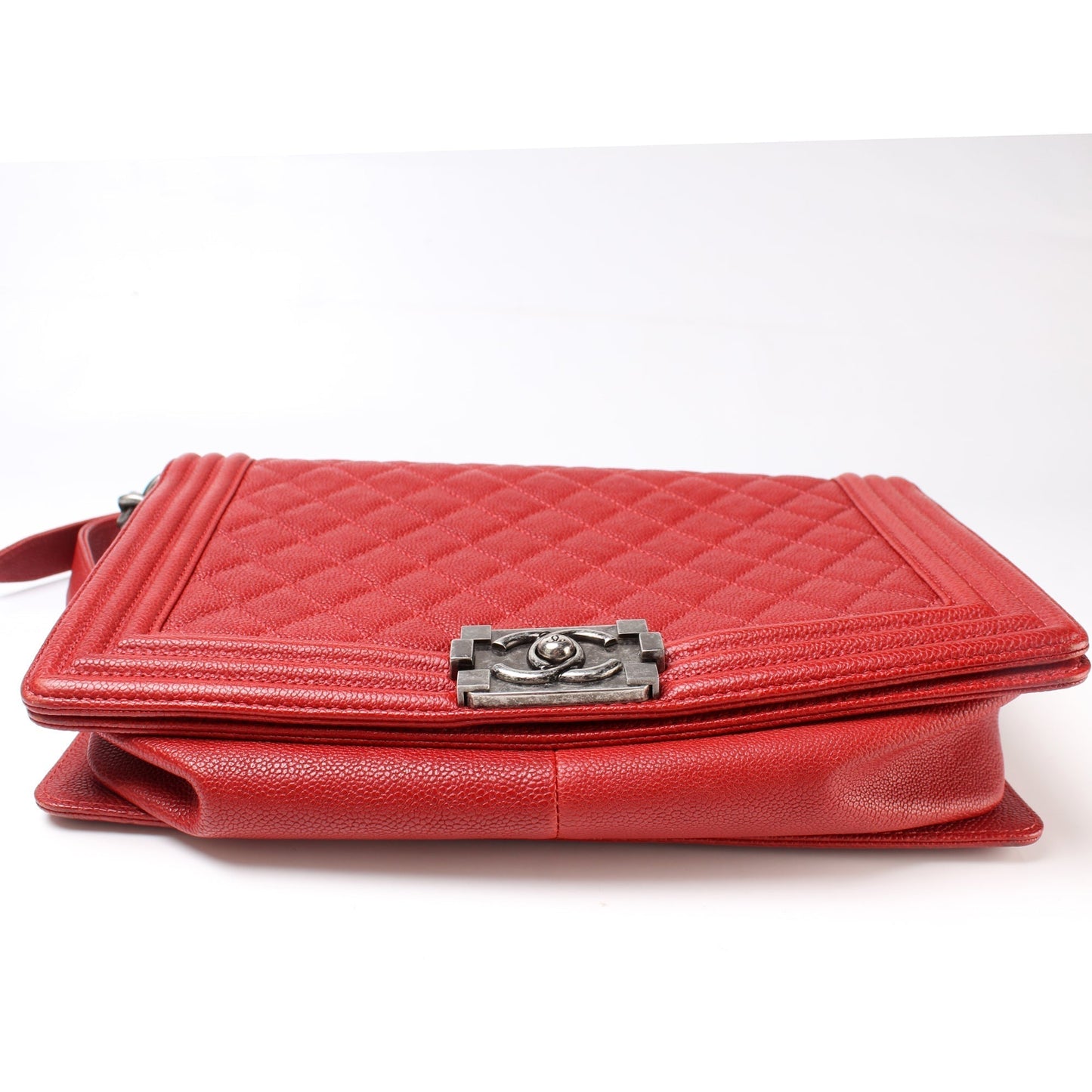 Chanel Boy Flap Medium New Caviar 21-24M
