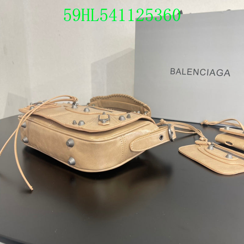 Amelia - BGA Bags - 1970