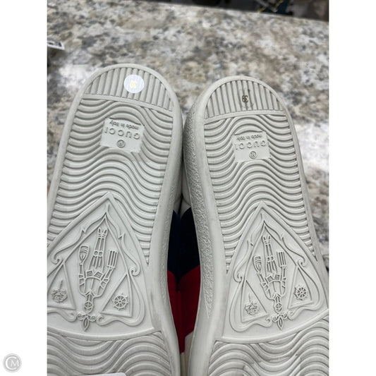 Shoes Luxury Designer By Gucci In Blue & Red & White, Size: 9