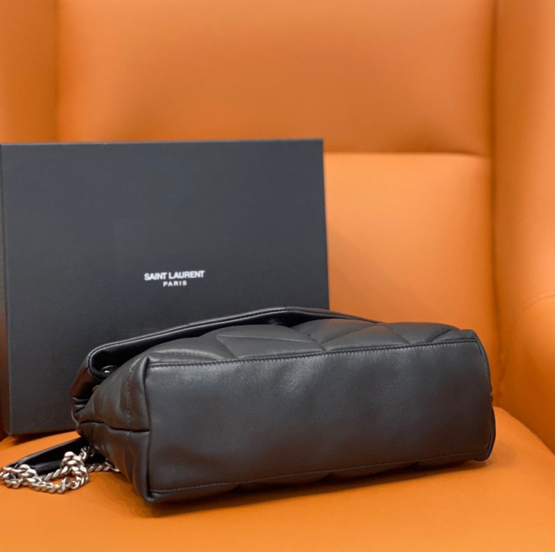 Amelia - YSL Bag - 2100