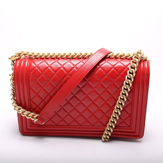 Chanel Boy Flap Medium New Lambskin 21M