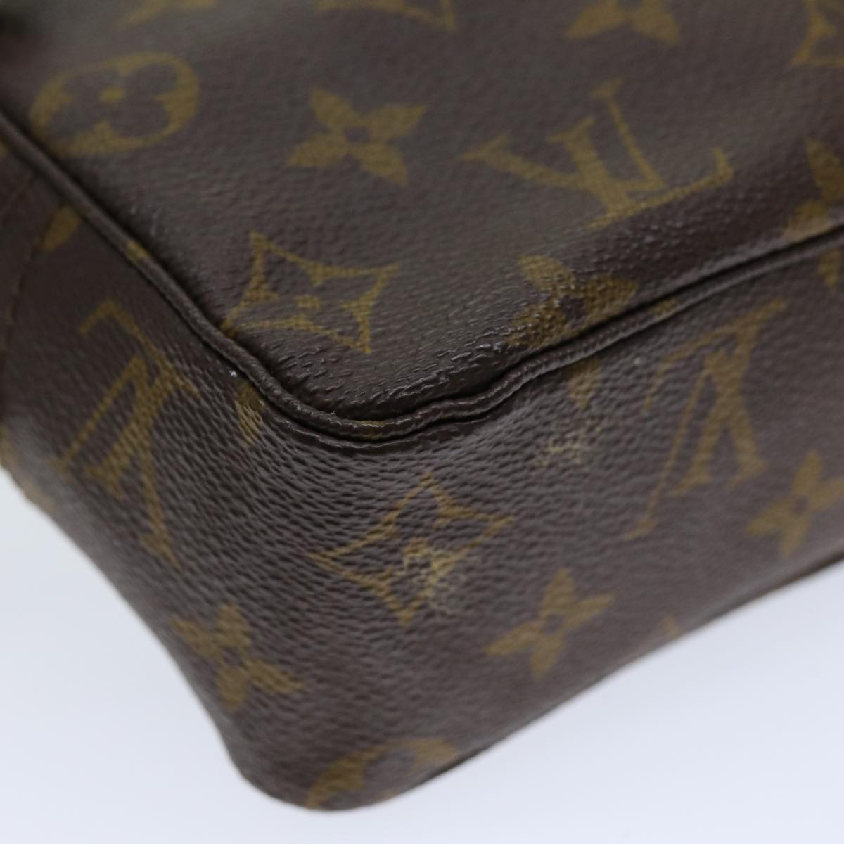 Louis Vuitton Poche Toilette 19  Canvas Clutch Bag