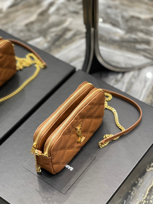 Amelia - YSL Bag - 3746