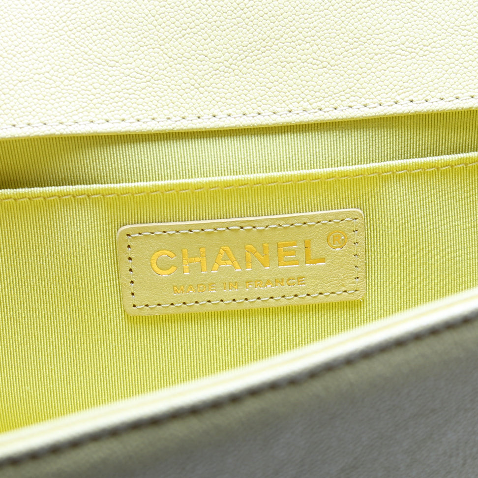 Chanel Boy Flap Medum Chevron Caviar