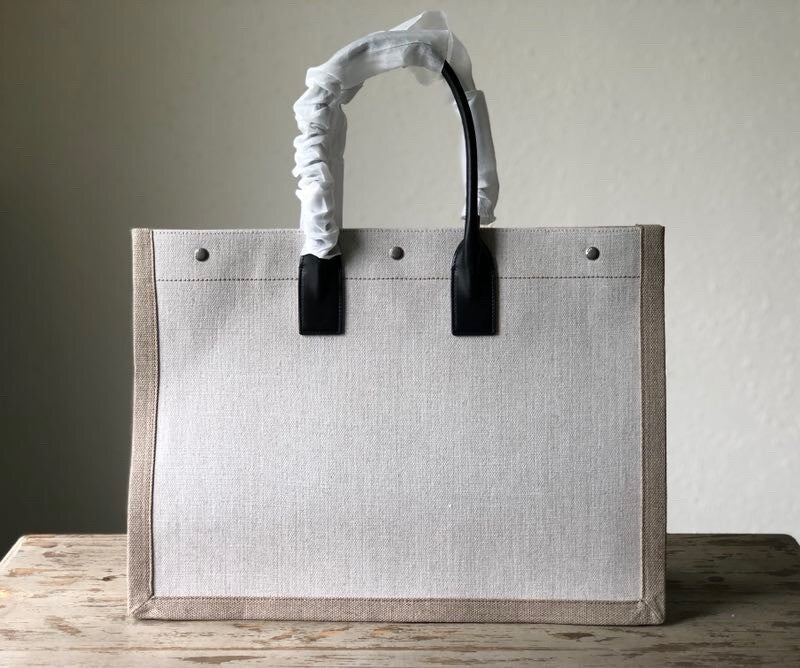 Amelia - YSL Bag - 2064