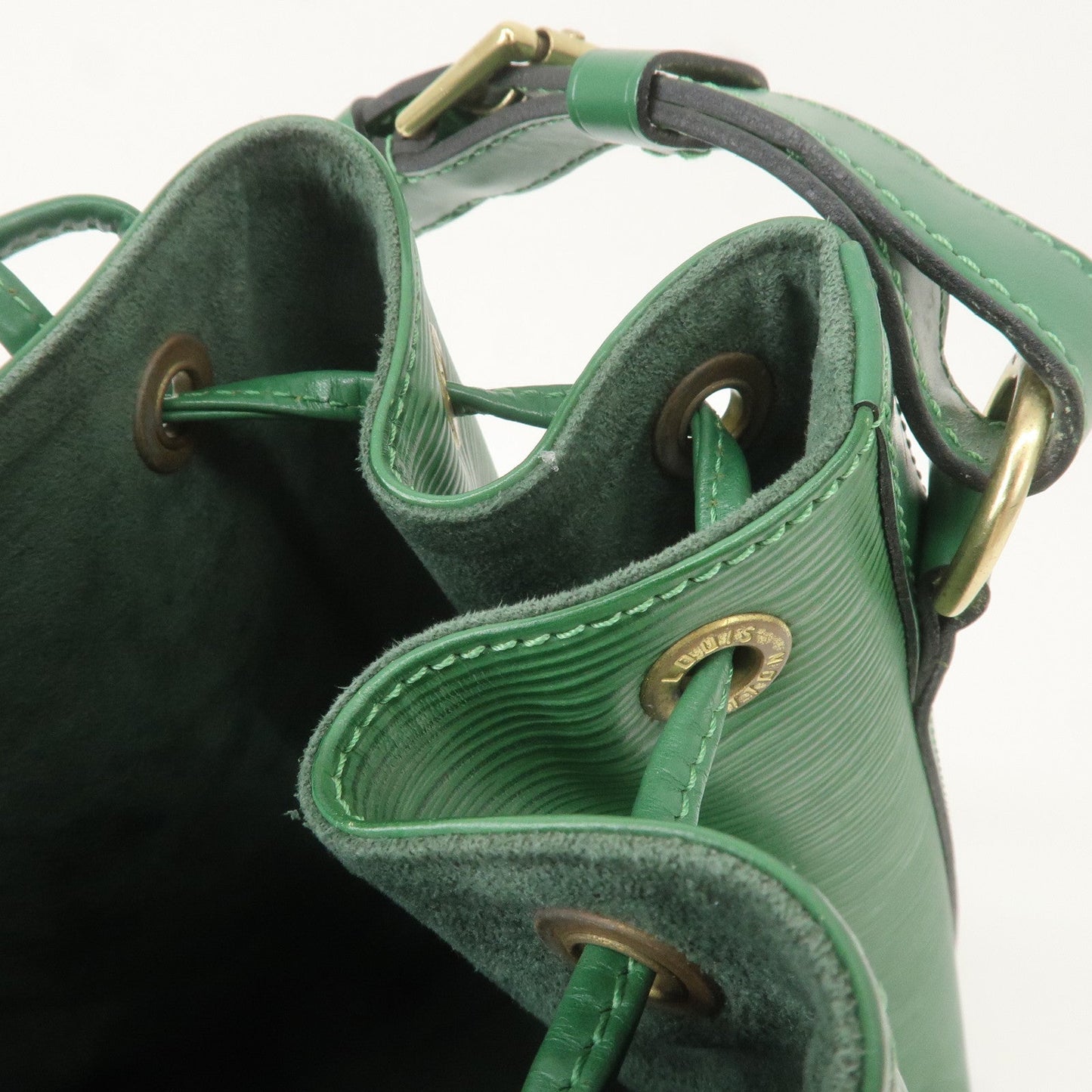 Louis Vuitton Epi Noe Shoulder Bag Borneo Green M44007