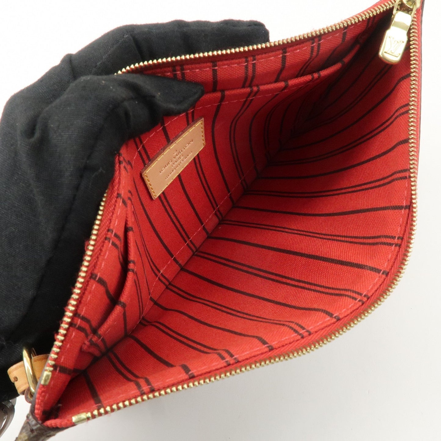 Louis Vuitton Monogram Neverfull MM Pouch