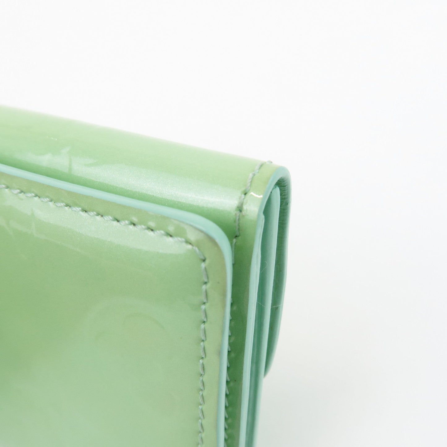 Louis Vuitton Monogram Vernis Ludlow Wallet Lime Green