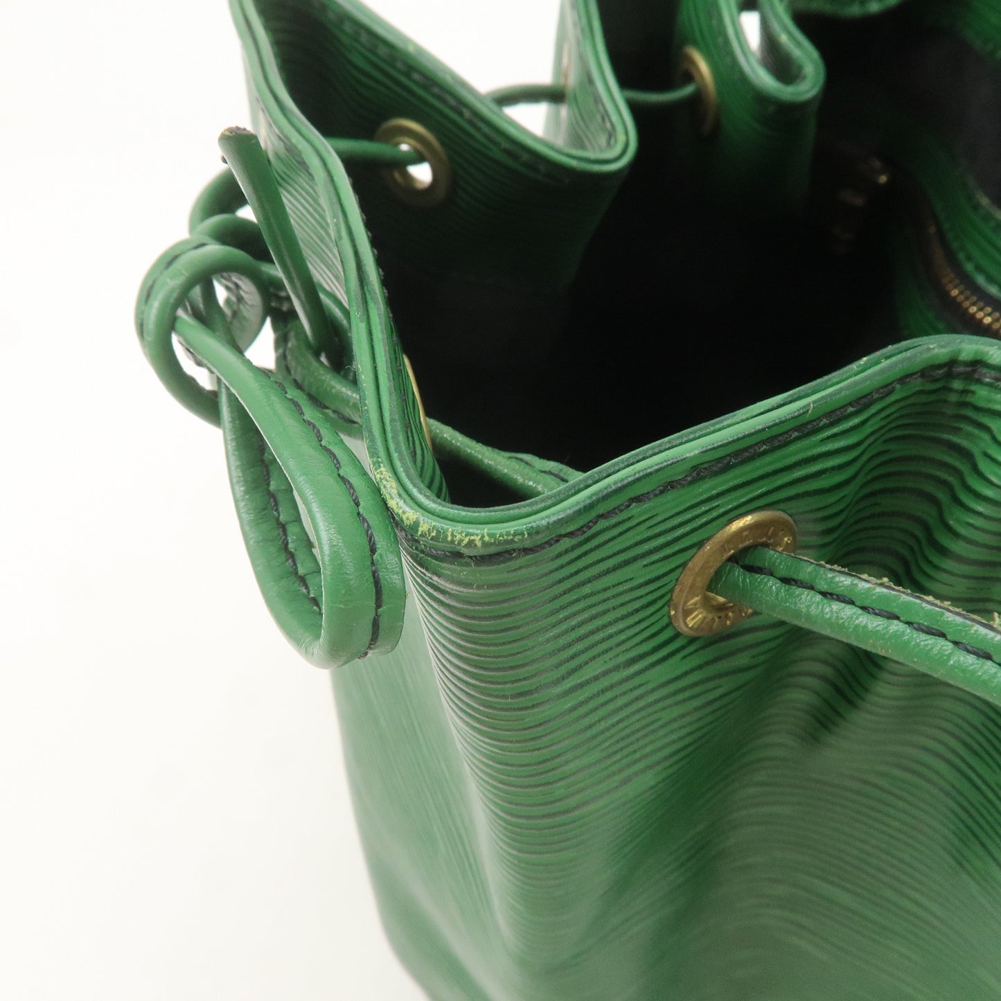 Louis Vuitton Epi Petit Noe Shoulder Bag Borneo Green M44104