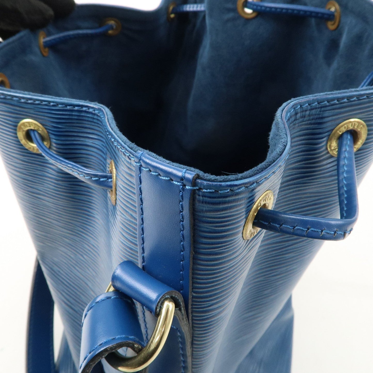 Louis Vuitton Epi Petit Noe Shoulder Bag Toledo Blue M44105