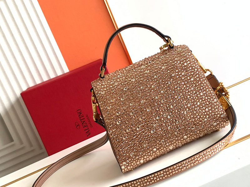 Amelia's Bag Gallery - VEL Bags - 588